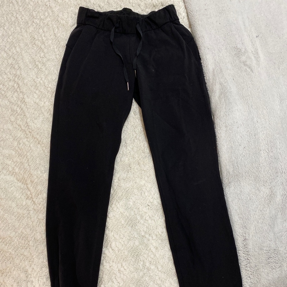 Lululemon joggers